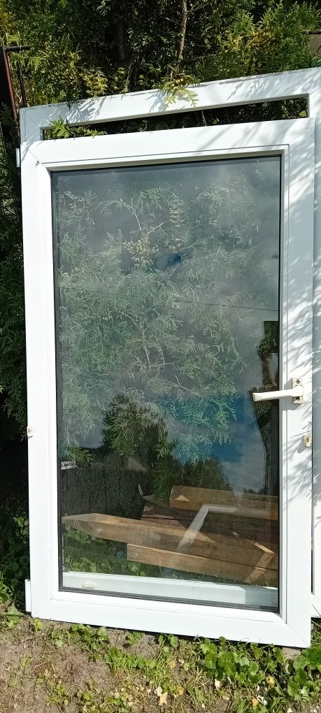 Okna białe z domontażu oddam