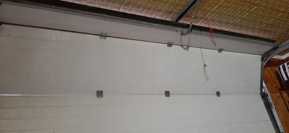 Ворота секційні підйомні 3000/3500(автоматичні)