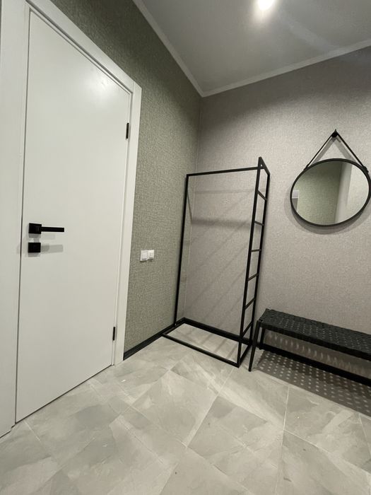 1к квартира-студія з ремонтом,меблями та технікою!Зручна локація!