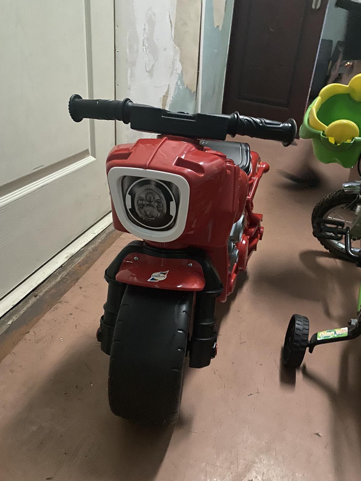 Продам НОВЫЙ мотоцикл детский