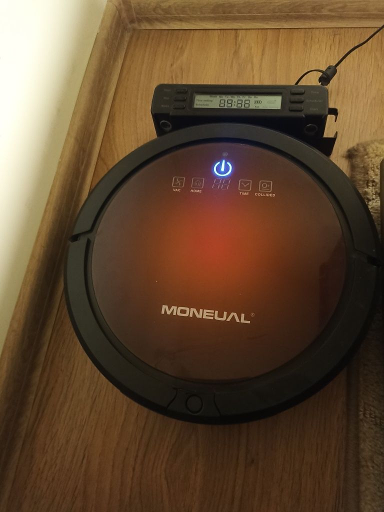 Robot Moneual odkurzacz samobieżny