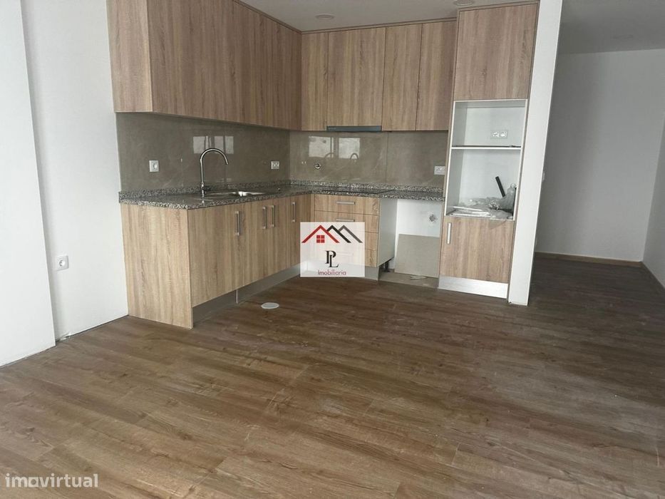 Apartamento T1+2 dupex Novo em fase de acabamento(V892-1MS)
