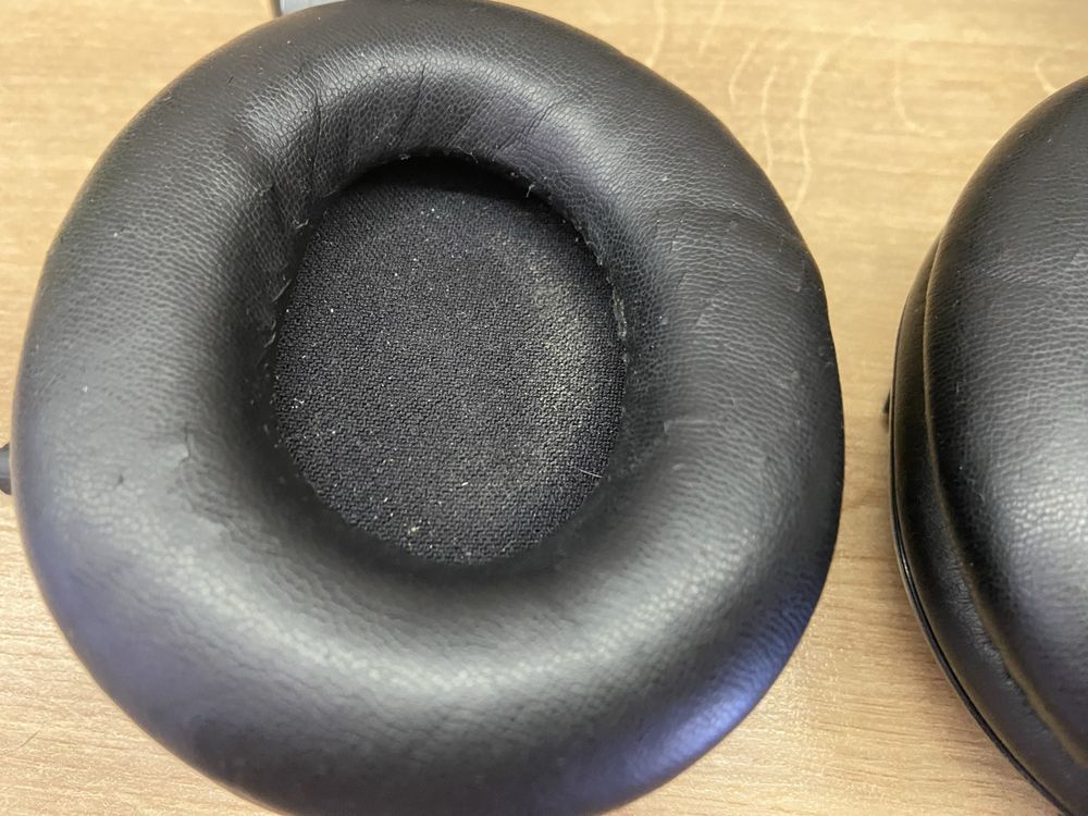 Наушники Audio-Technica ATH-M50x