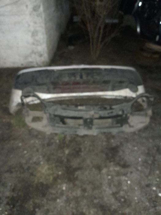 Рено трафік по запчястям