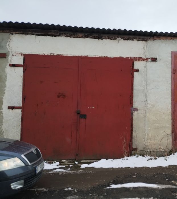Продам гараж під бус.
