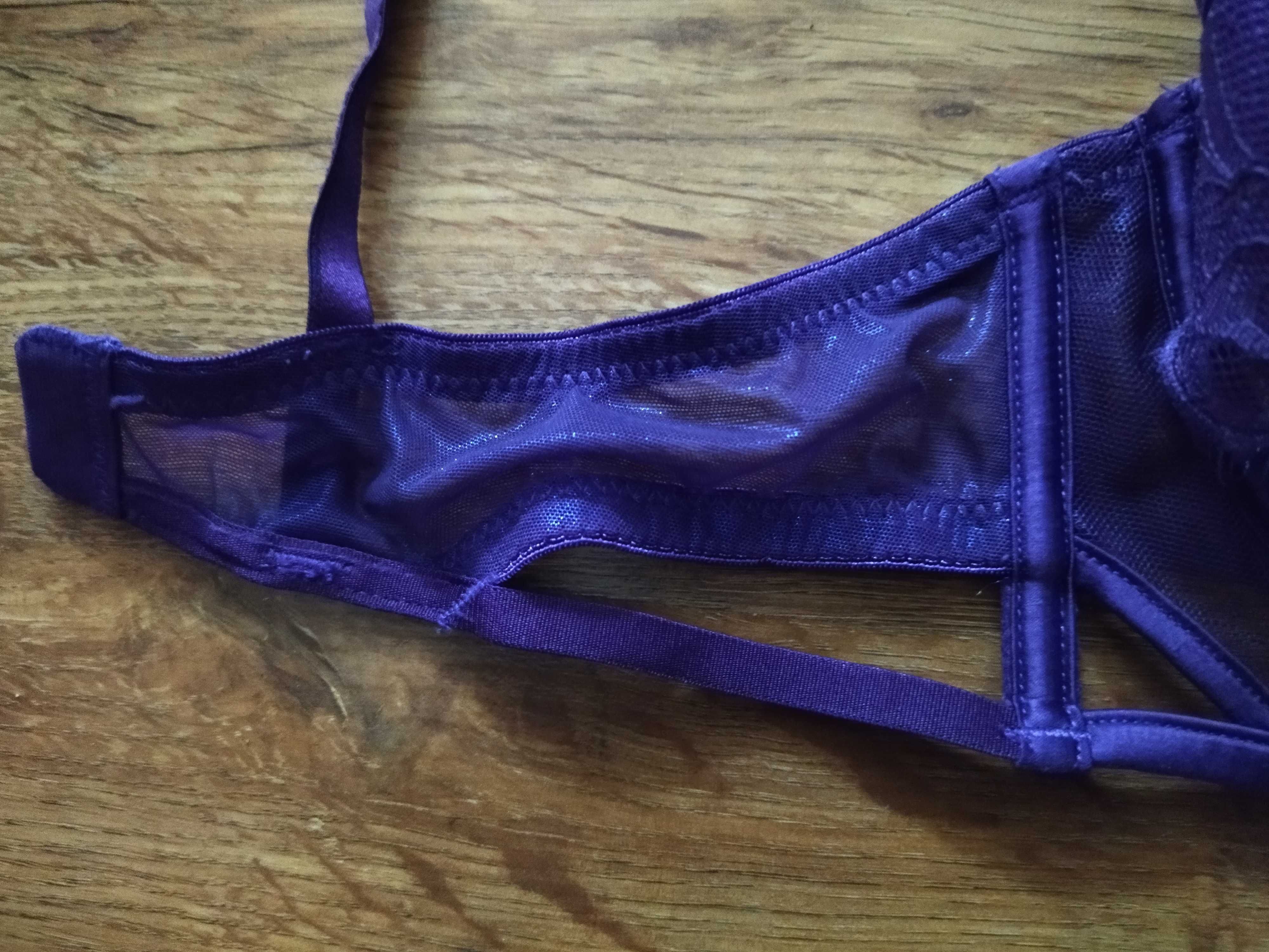 ann summers -śliczny biustonosz  70B