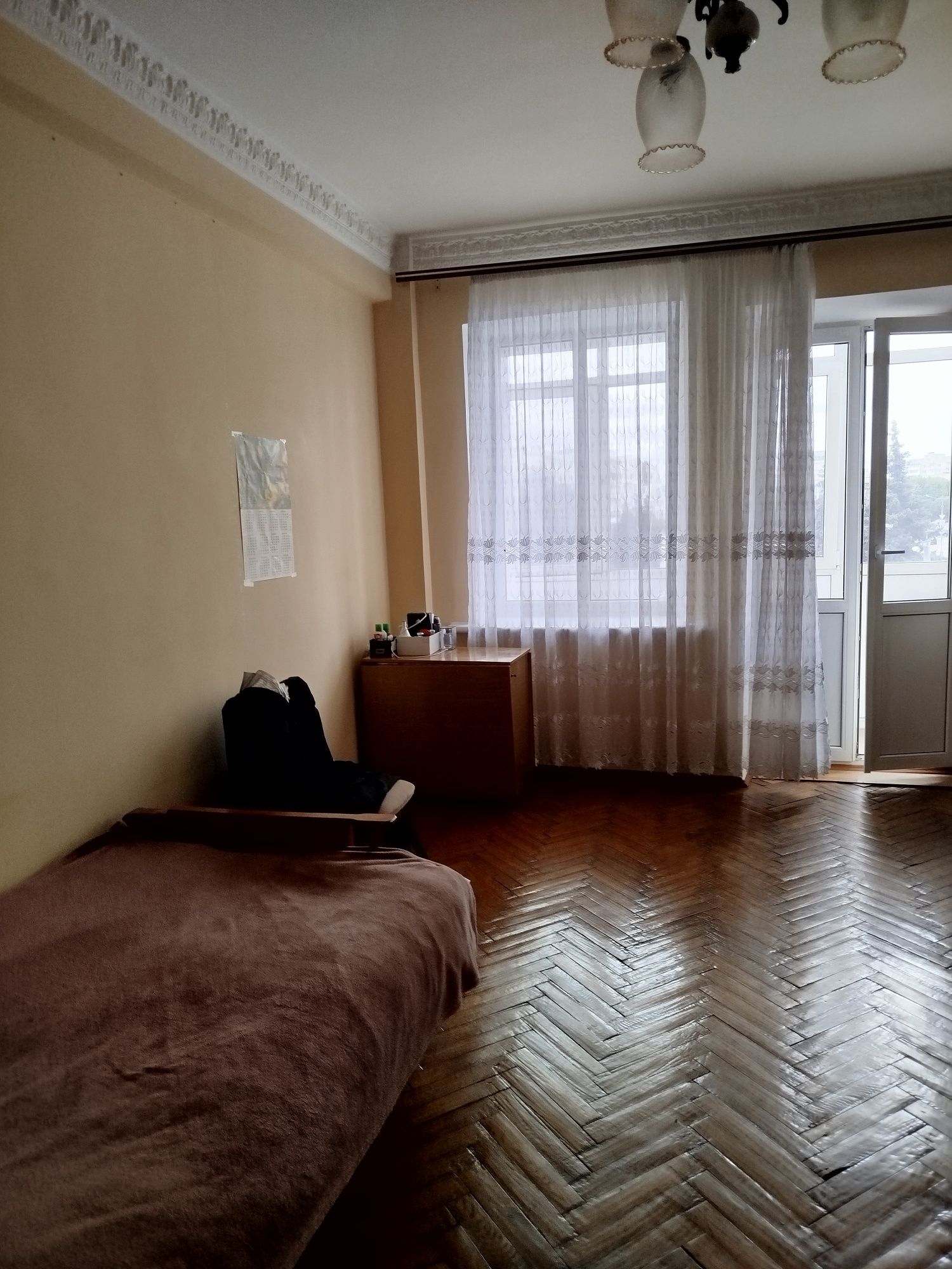 Продам 3х кімнатну квартиру в центрі міста