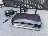 Router Access Point Wi-Fi NETGEAR DGN 2200 N300 RJ45 USB