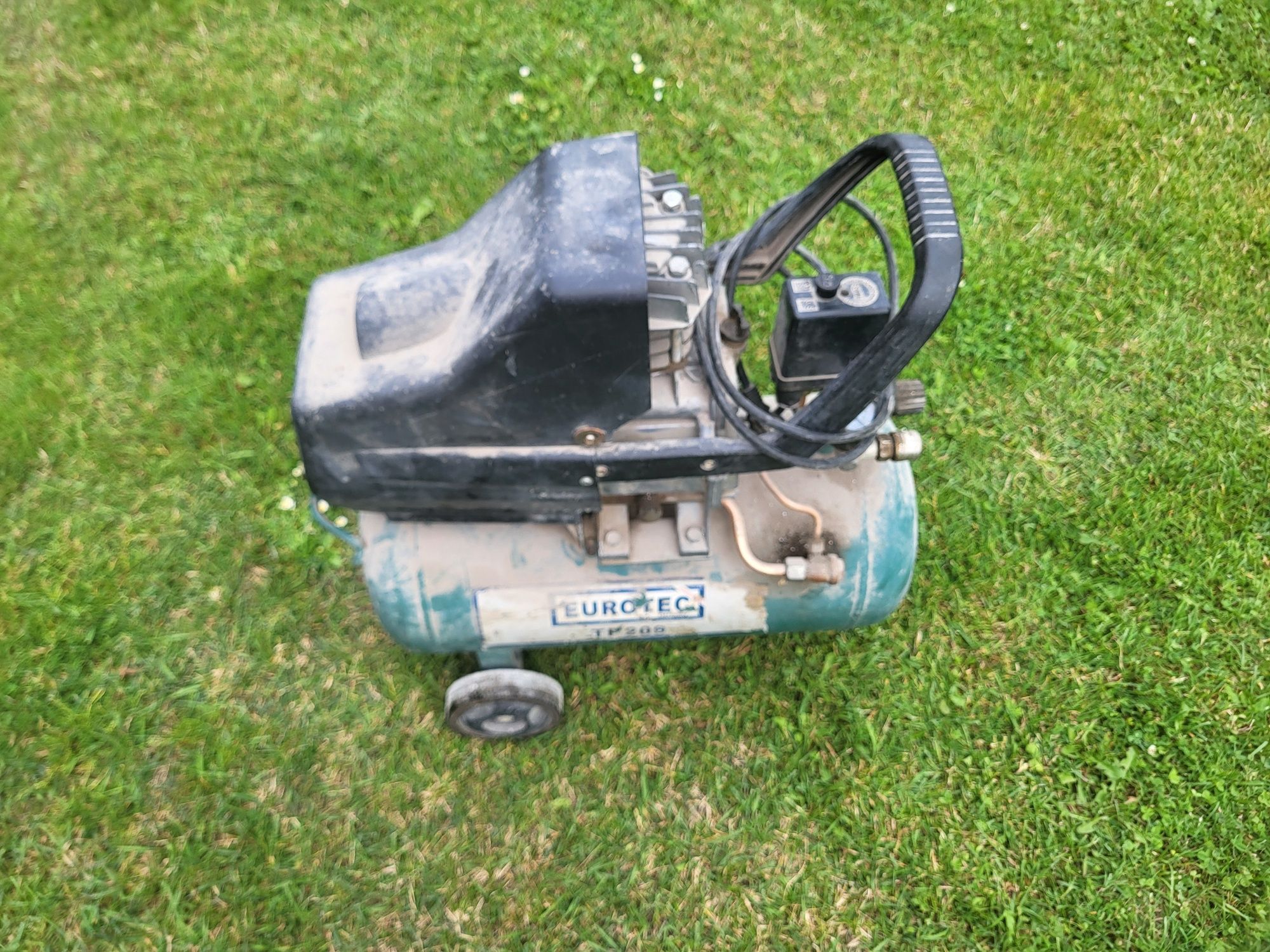 Kompresor sprężarka powietrza 24 l 230 V 8 bar tłokowa