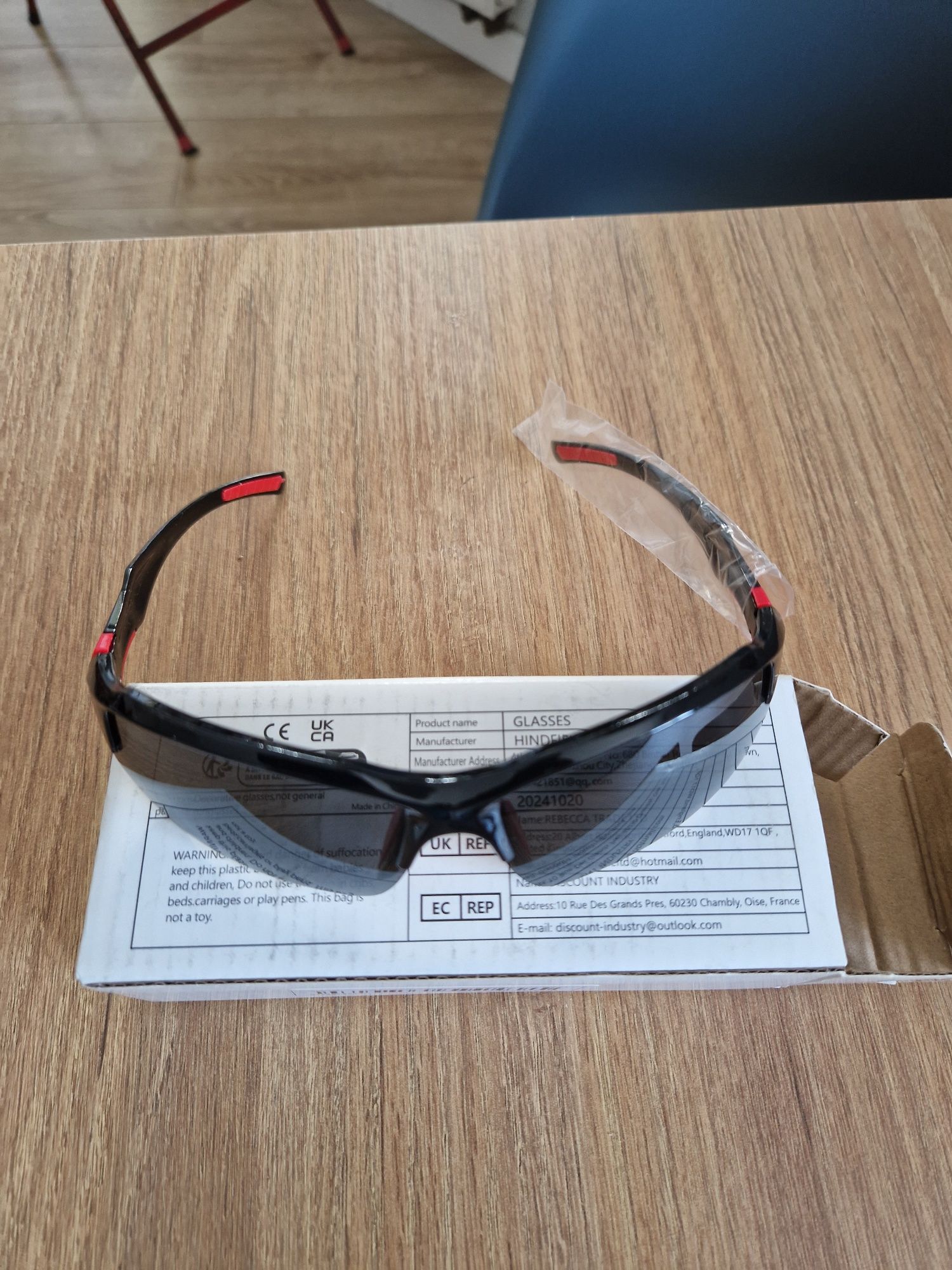 Śliczne nowe  okulary