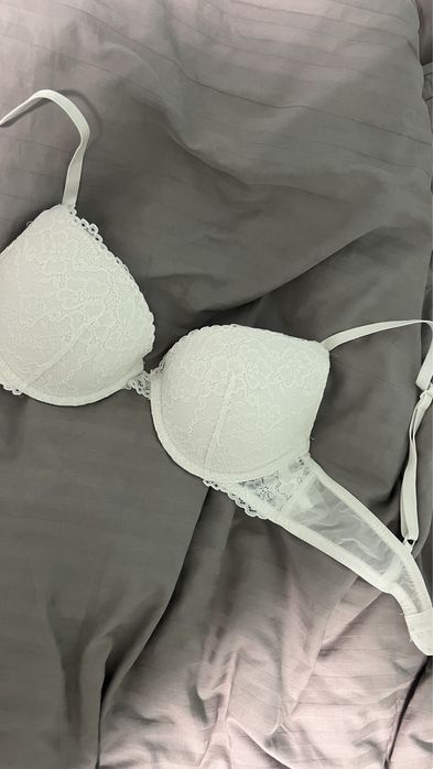Бюстгалтен push up, кружевной бюстгальер push up, бюстгалтер 75B