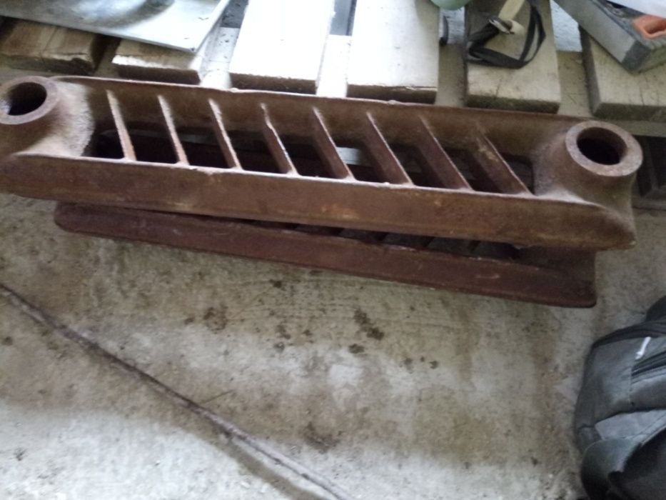 Радиаторы чугунные батареи б у