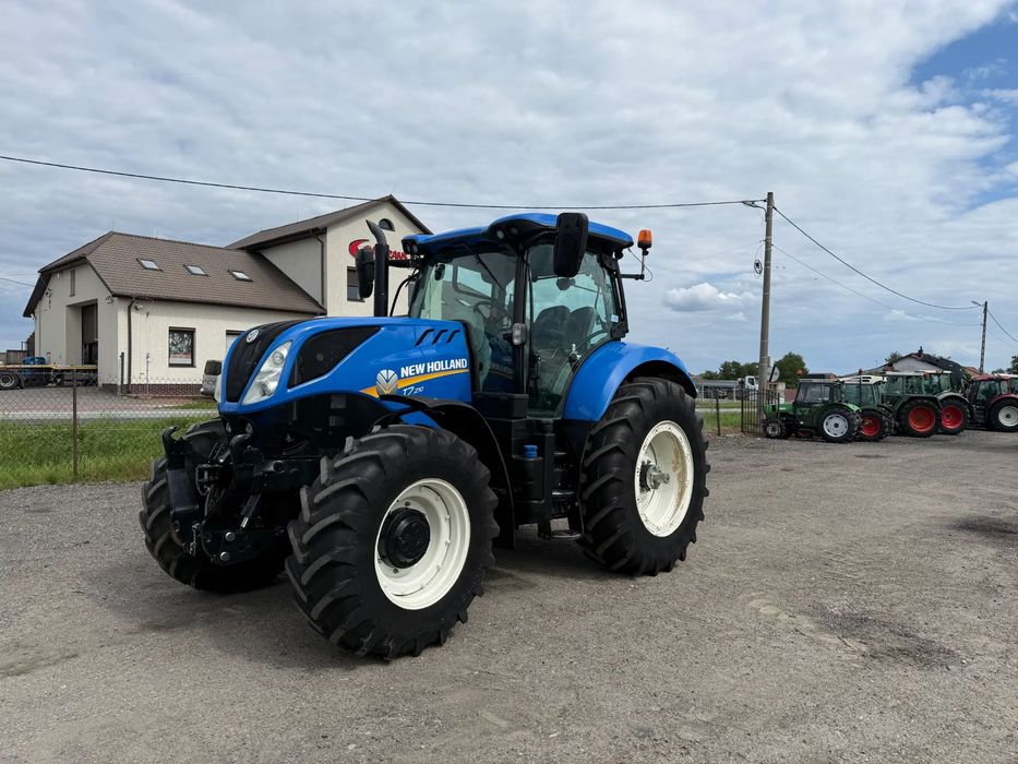 New Holland T 7.210  super stan,jak nowy tylko 2400 godzin,