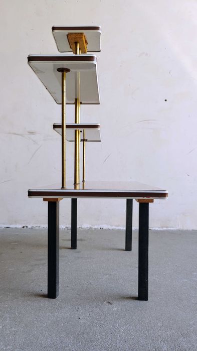 Kaskadowy kwietnik, patyczak.Lata 60