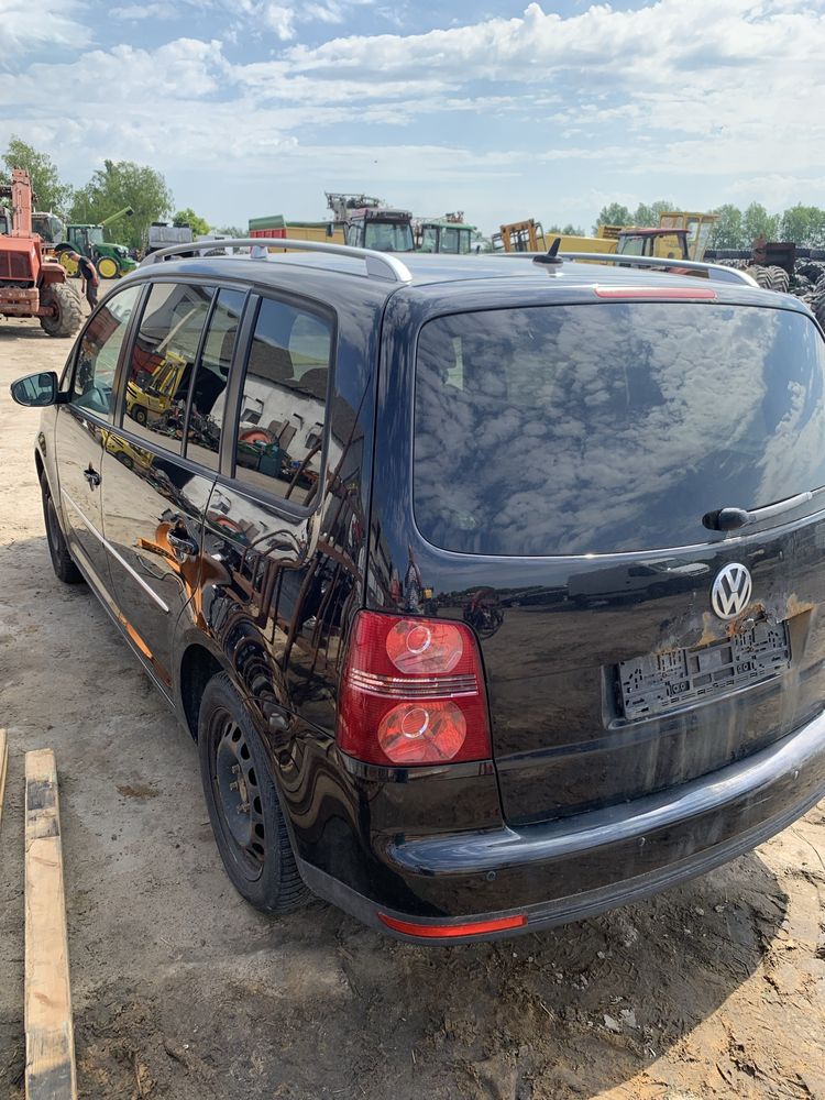 Vw touran 1.4 tsi lift uszkodzony