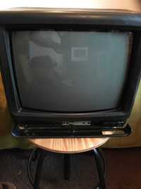 Telewizor kineskopowy Sanyo 14" C14EA13EE sprawny