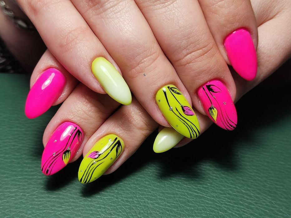 Манікюр, покриття гель лаком,  укріплення