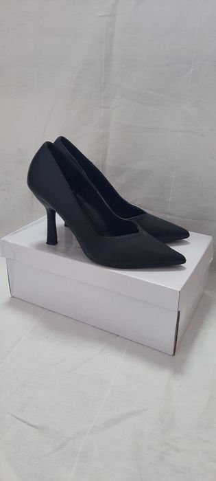 Туфлі від бренду PRIMARK 38 розмір