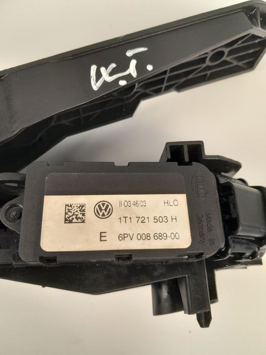 Педаль газу (Акселератора) VW Touran Caddy 2003-2010p