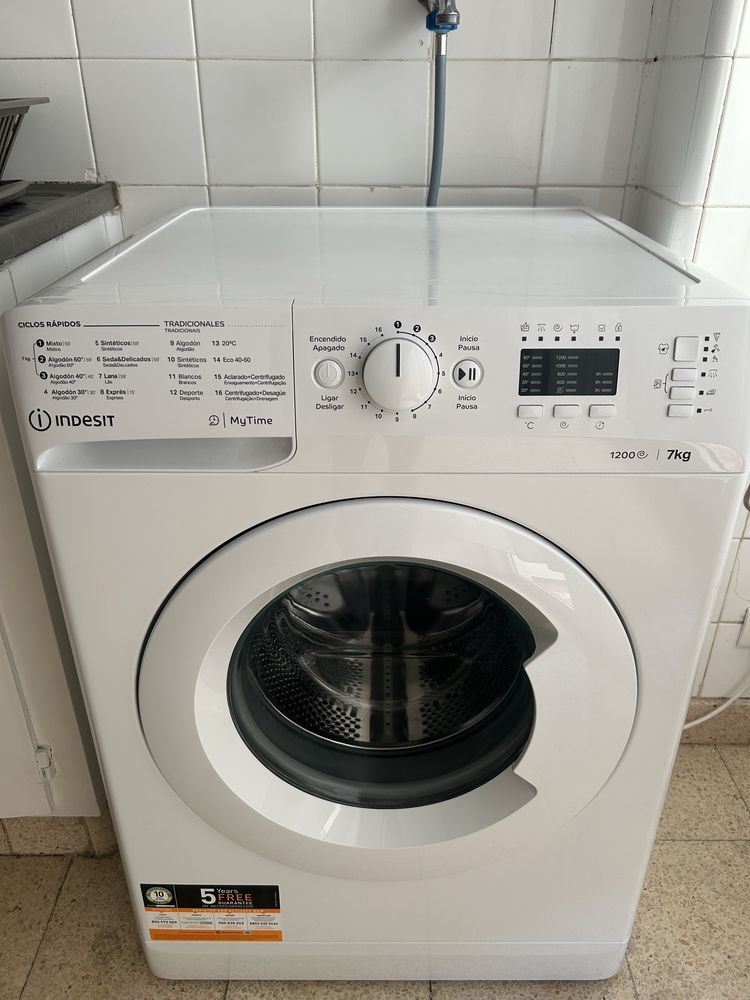 Maquina de lavar a roupa 7kg