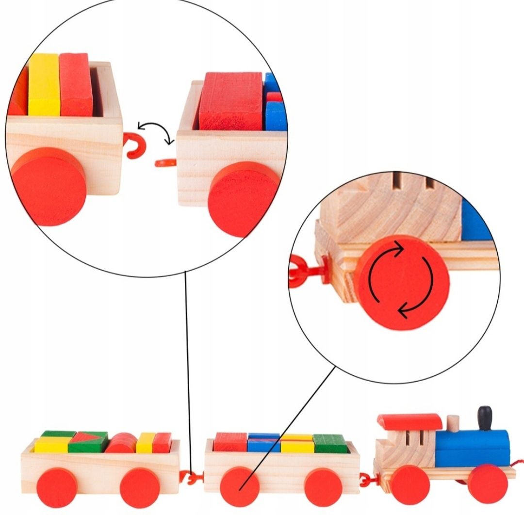 Drewniany pociąg z wagonikami i zestawem klocków
