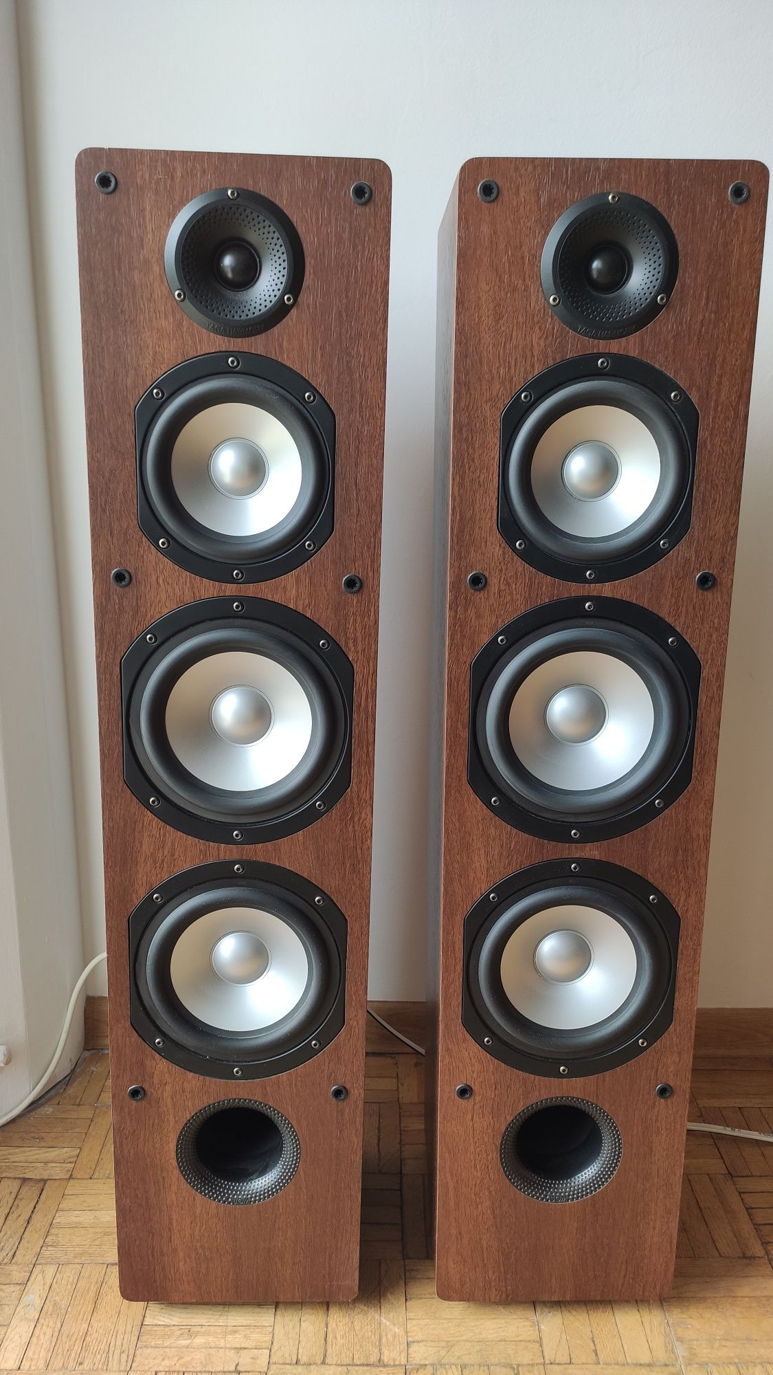 Pioneer A-30-K + 2 frontowe kolumny Taga Harmony Tav 406 v2 + kable