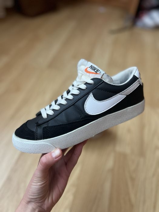 Кросівки Nike оригінал( устілка 24)