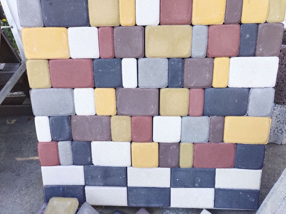 Тротуарная плитка от производителя Шлакоблок/Полублок бетонные изделия