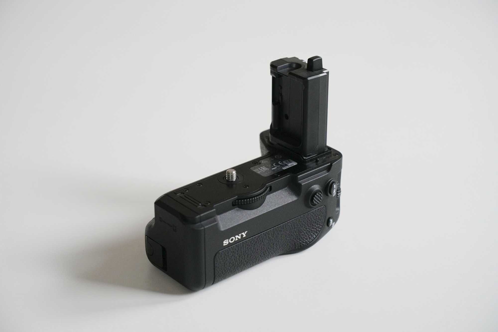 Uchwyt Sony VG-C4EM do A7IV A7RIV A7RV A7SIII A9II A1