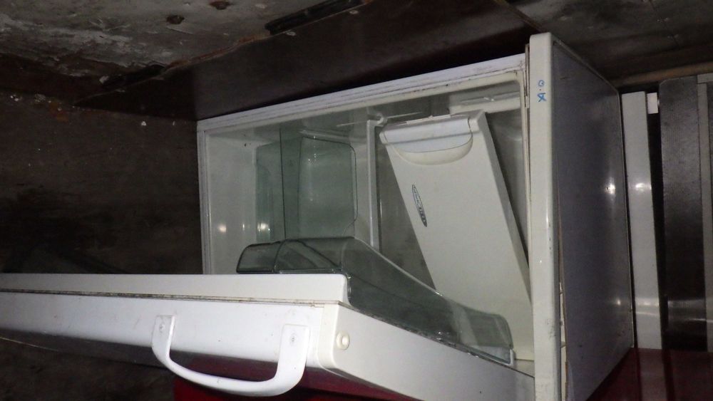 AMICA  Lodówka Domowa Ogrodowa -