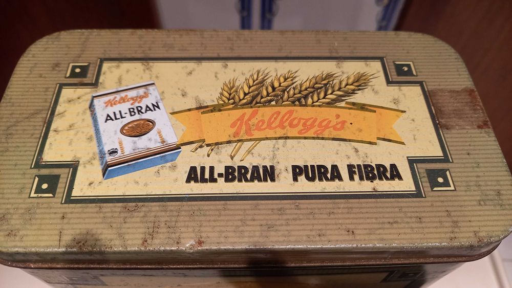 Antiguidade - Caixa metálica Kellog's All-Bran