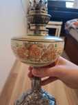 stara lampa naftowa