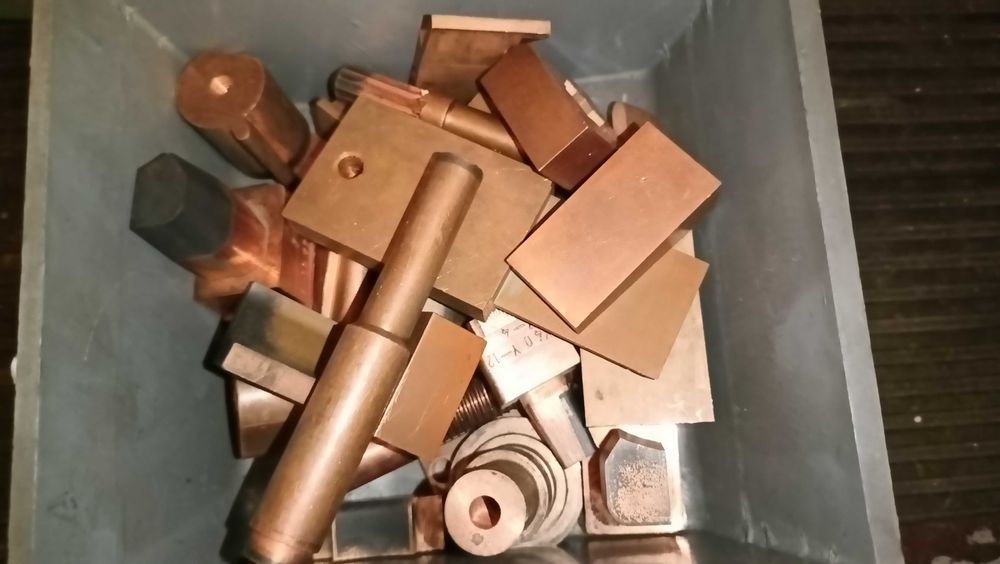Elektrody miedź Cu miedziane do drążenia wgłębnego