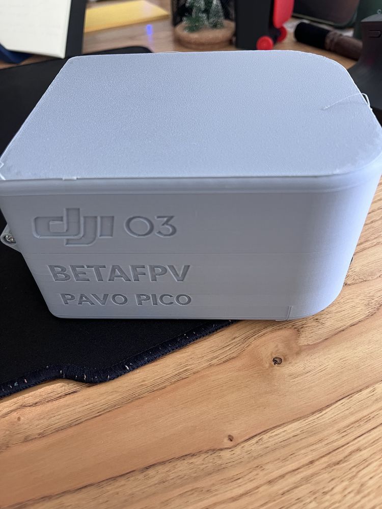 Drone pavo pico