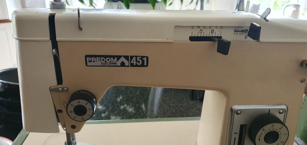 Sprzedam Predom 451