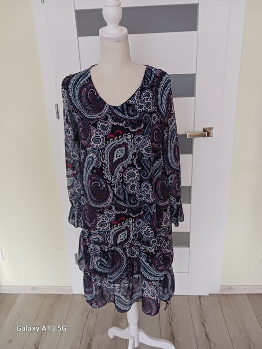 Sukienka włoska granatowa