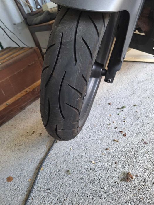 Honda integra 750 ótimo estado