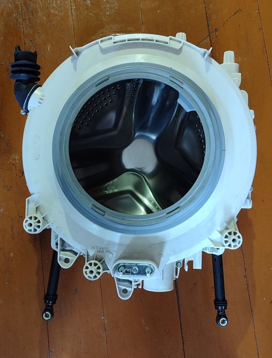 Бак стиральной машины Vestfrost XMV 084