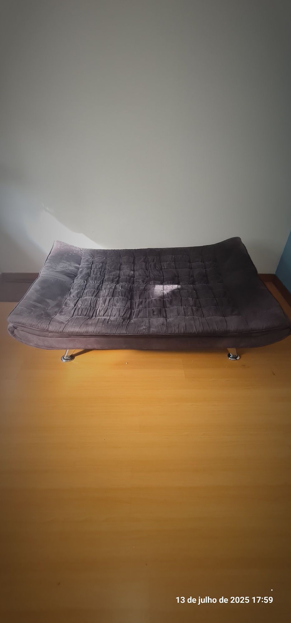 Vendo sofá cama em Braga