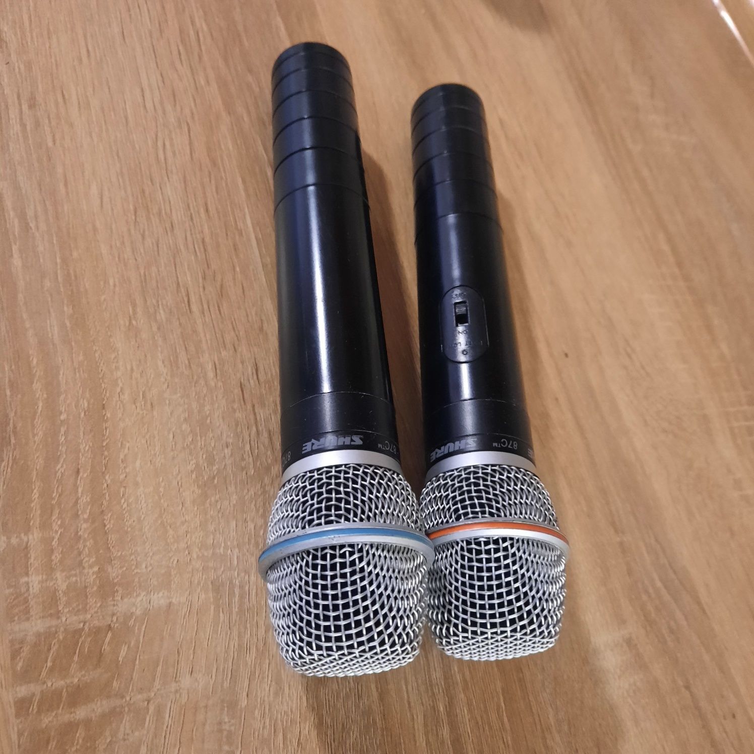 Продаю 2 мікрофона радіо названиє Щур  бетта 87 стан новий  кому потрі