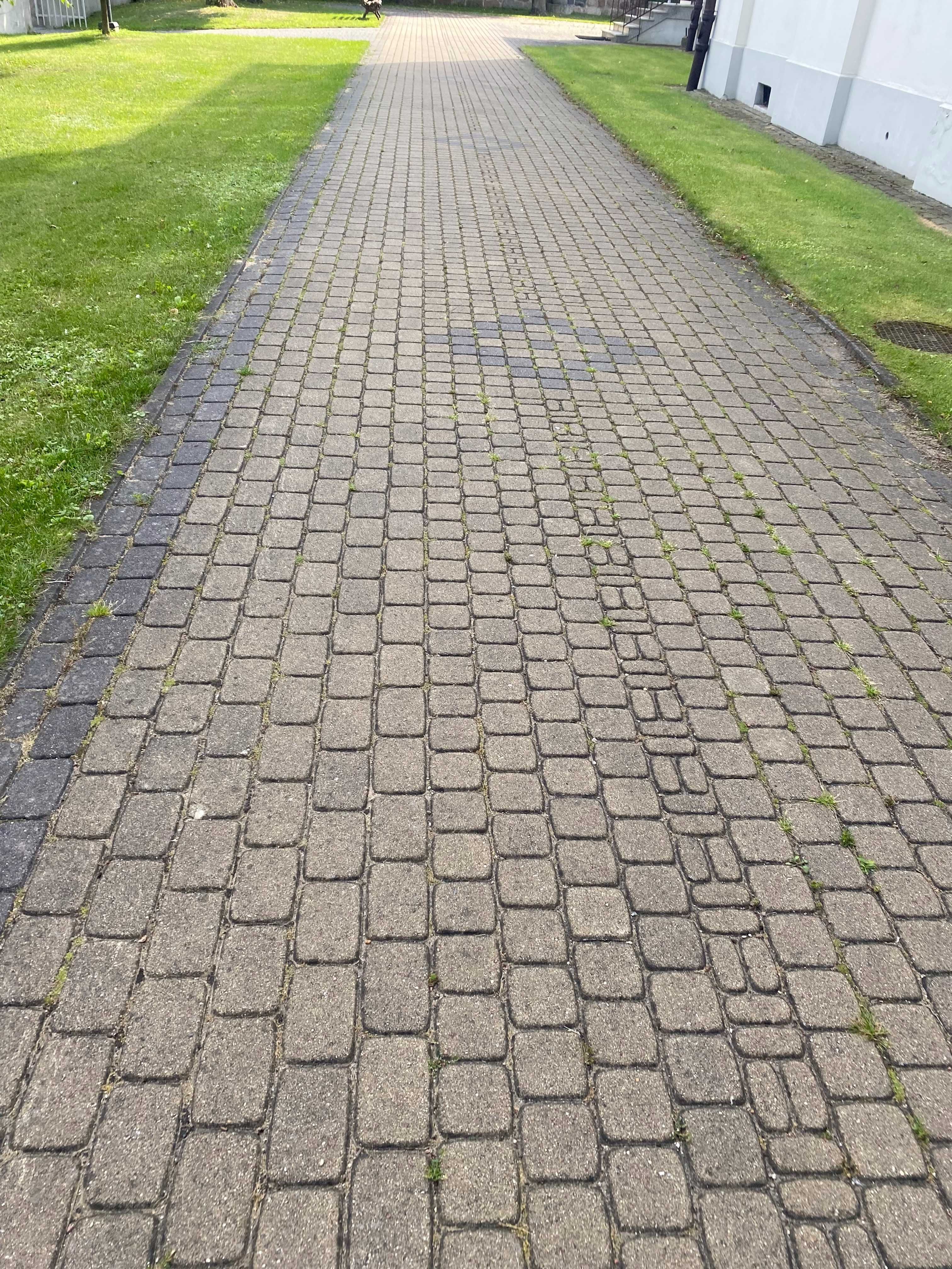 Mycie kostki brukowej,elewacji,dachów.