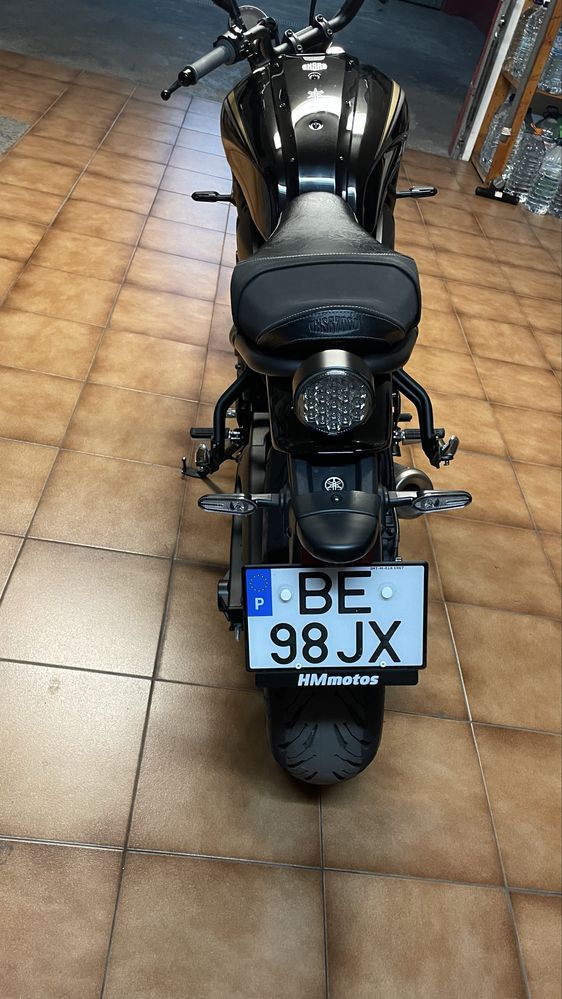 Yamaha xsr 700 de 2023 com 4 mi km nova