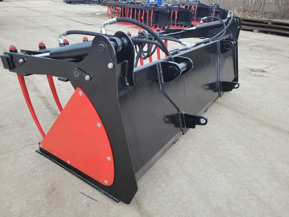 Krokodyl do obornika do tura ciągnika ładowarki teleskopowej 2.4m 2.2m