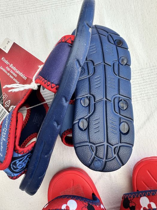 Нові дитячі босоніжки розмір 29,30