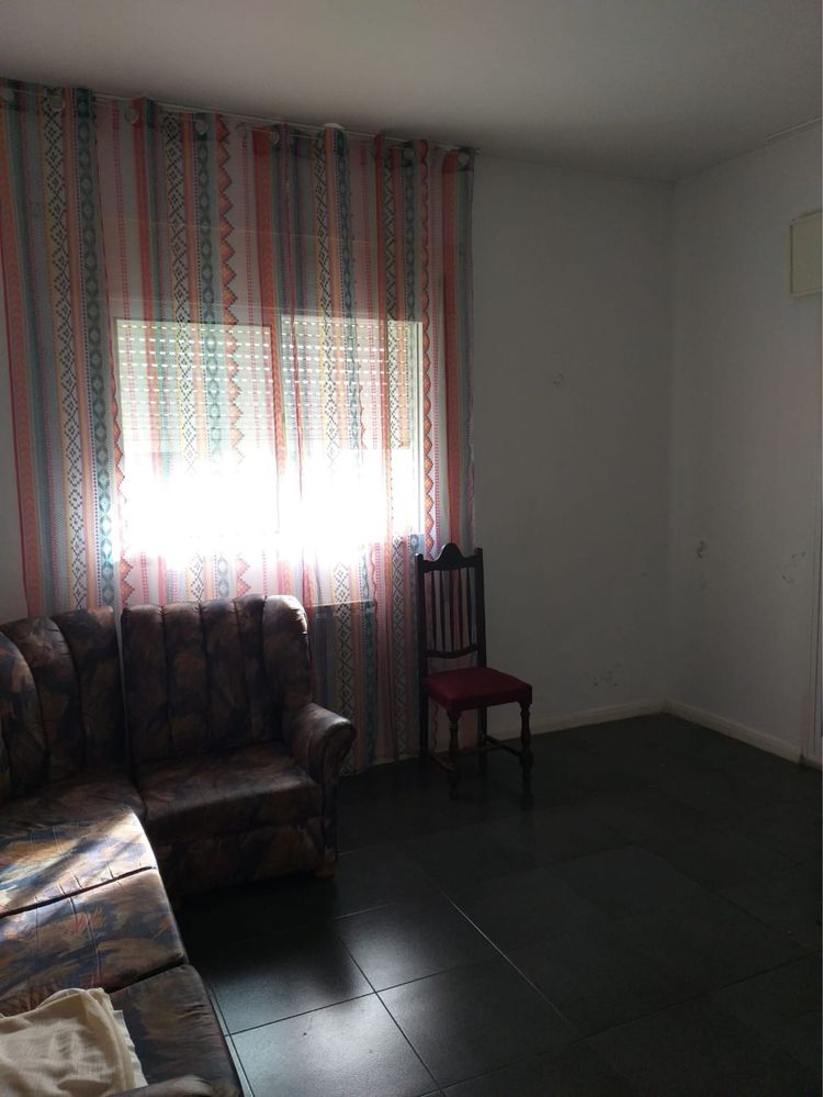 Apartamento T1+1 em Barcelos