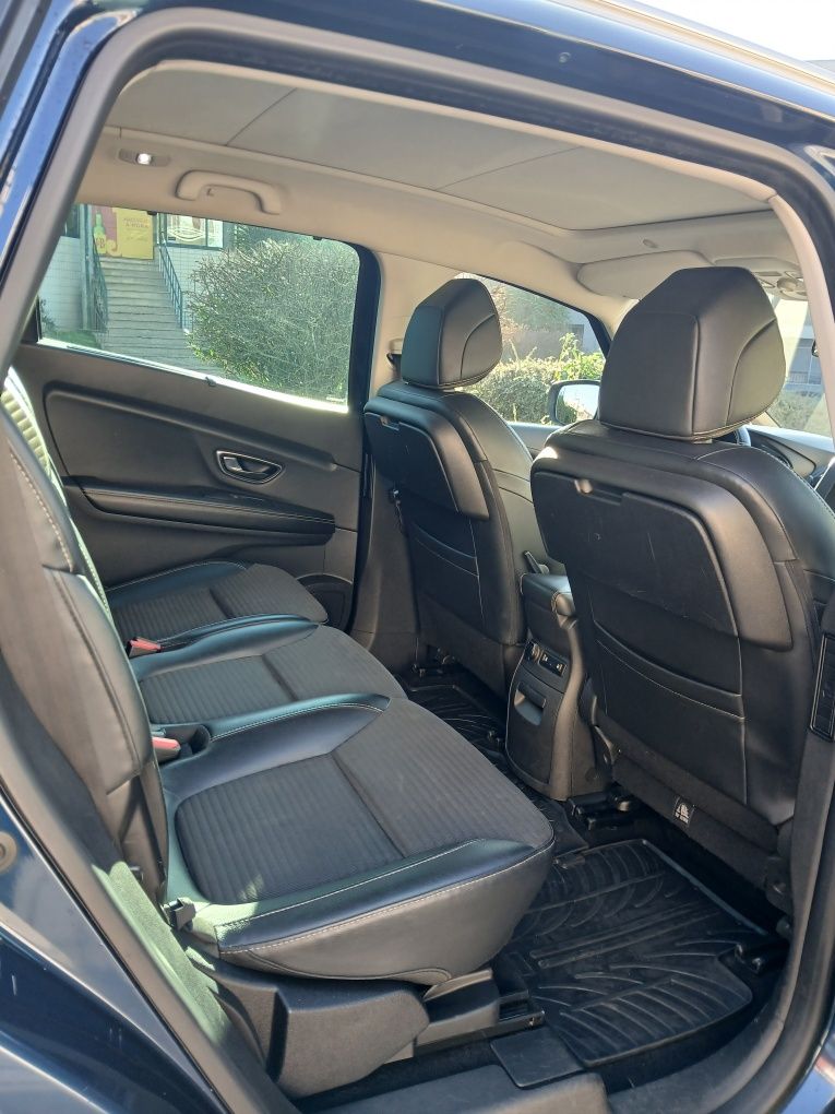 Renault grand scenic