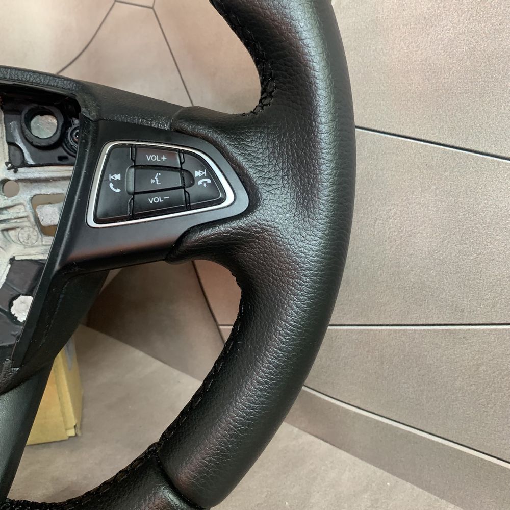Перетягнутий руль Ford Fusion Focus Kuga Fiesta на обмін