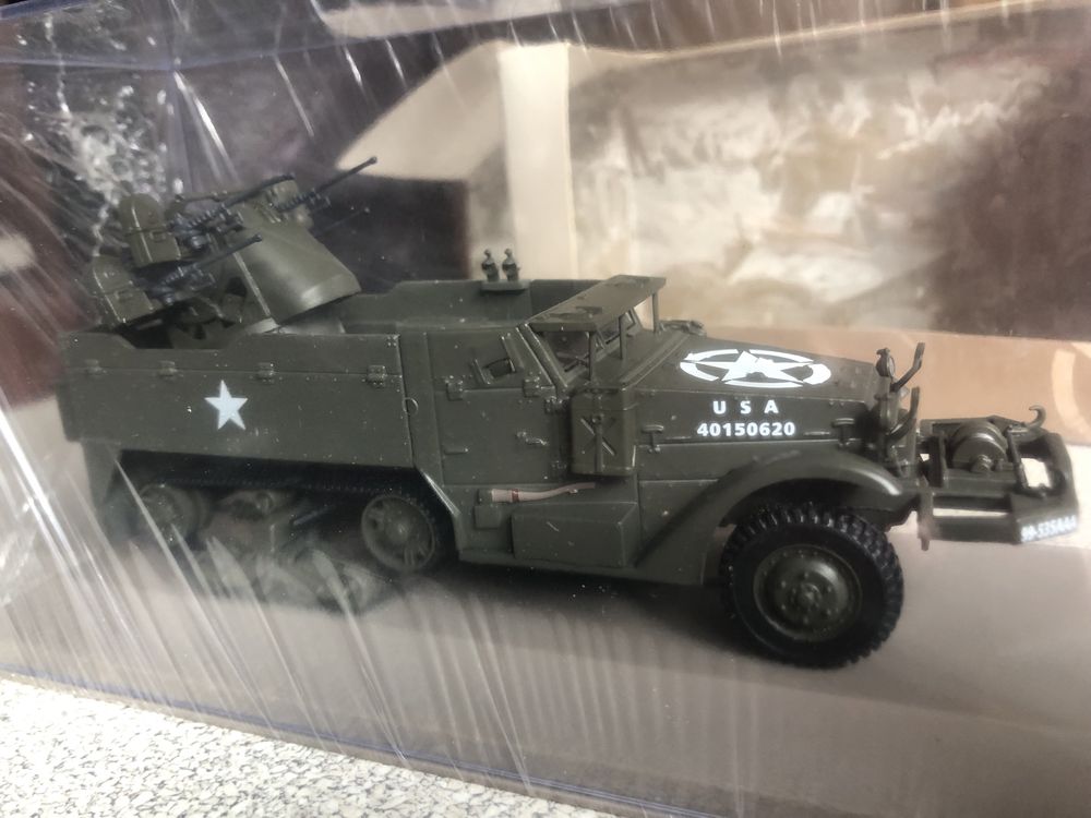 Multiple Gun Motor Carriage M16, military green