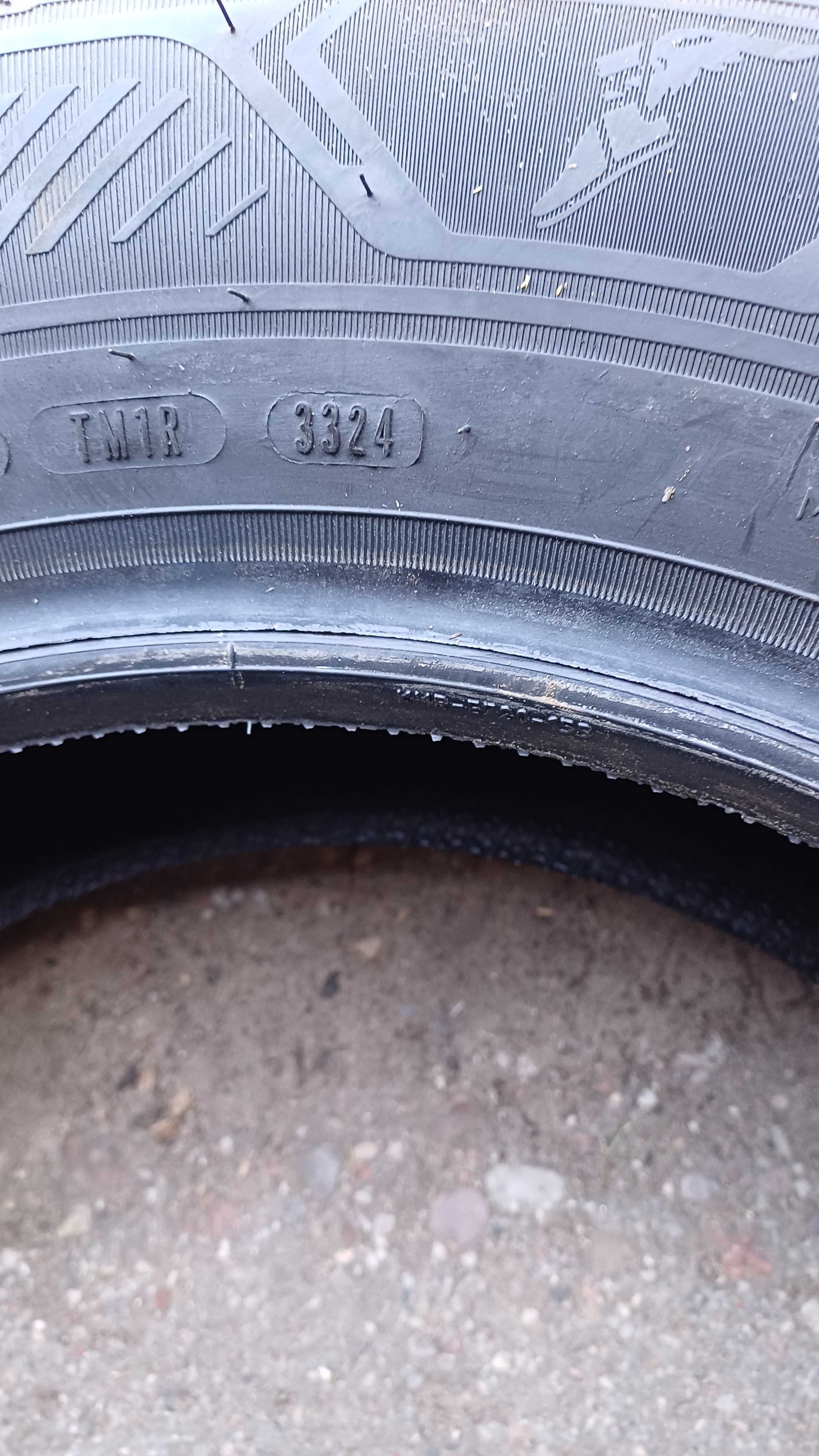 Goodyear EfficientGrip 2 SUV 215/65 R16 98H 2024r Demo
