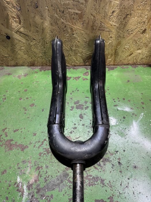 Widelec przedni Shl M17 Gazela